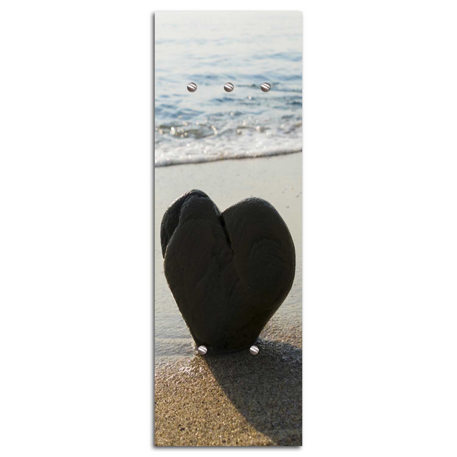 Hanger, Heart on the beach